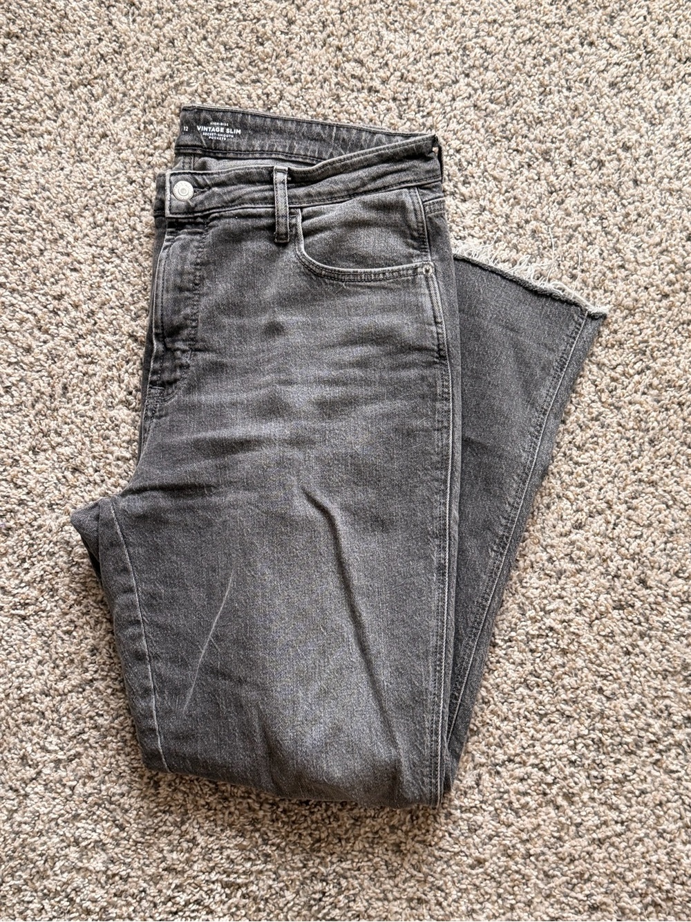 Old Navy Women’s Ankle Jeans - Charcoal Gray